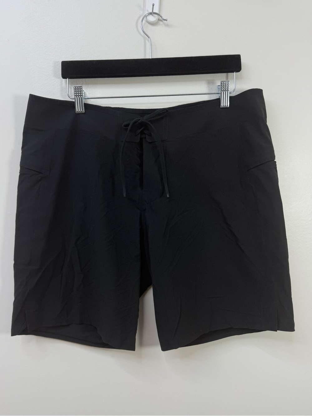 lululemon Classic-Fit Linerless Board Short 7" Men's Athletic Shorts Black Size - Picture 2 of 9